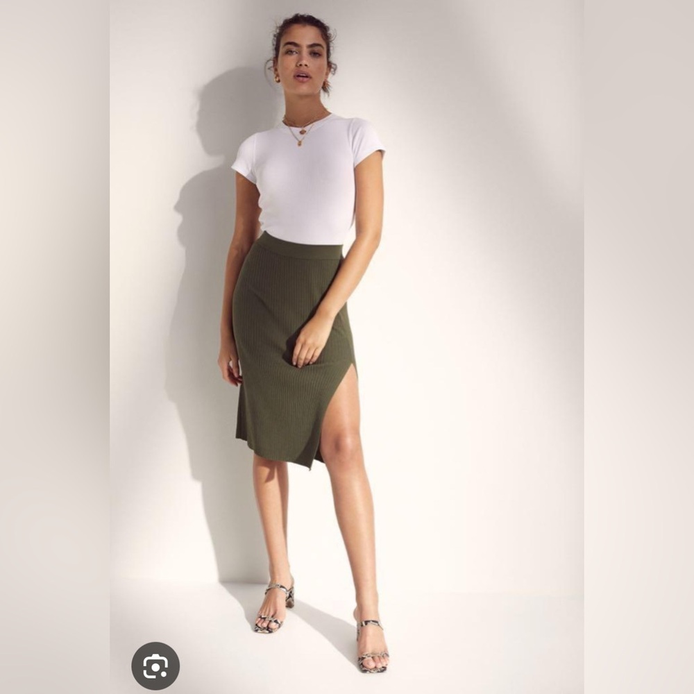 Wilfred ribbed skirt with slit